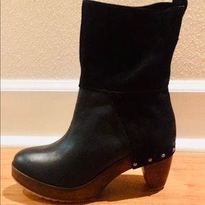Black Platform Leather Boots